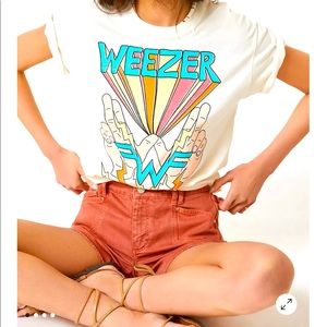 Letluv Wheezer graphic tee!